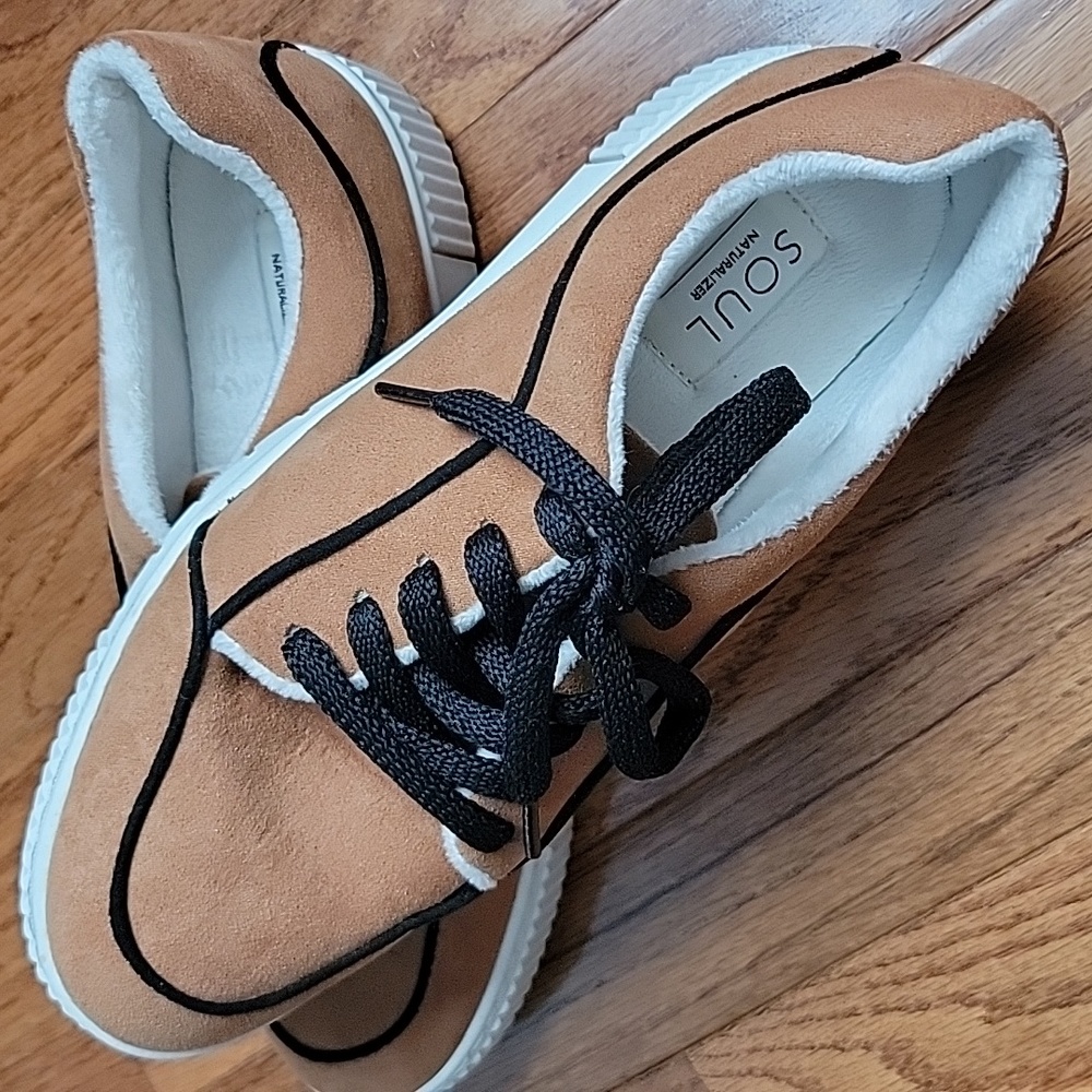 Soul Naturalizer Sneaker